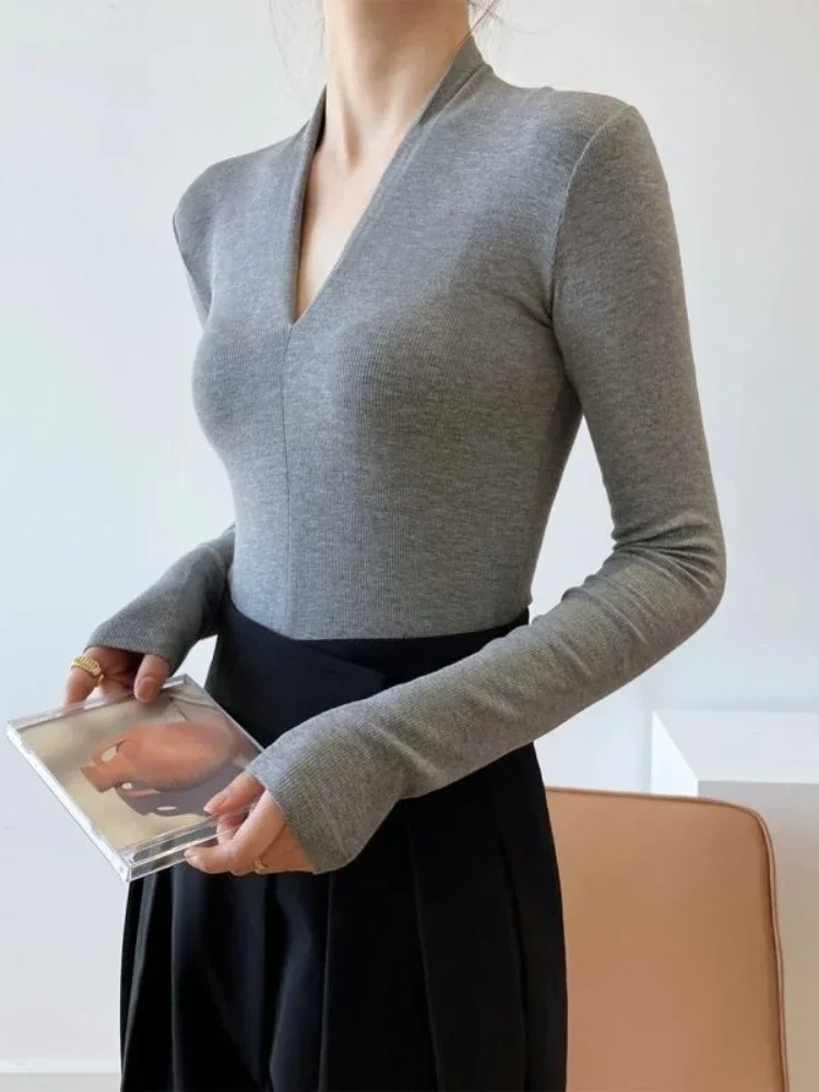 V-neck Slim Shirts Long Sleeve - Beauty & Makeup Katia Di Paola บทวิจารณ์และราคา